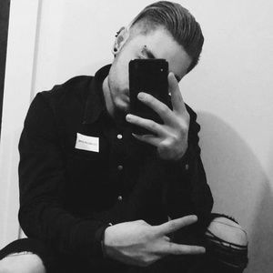 Meet your Posher, Thong